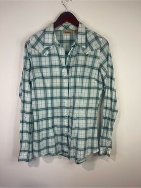 Wrangler Light Teal and White Plaid Button-Down Shirt